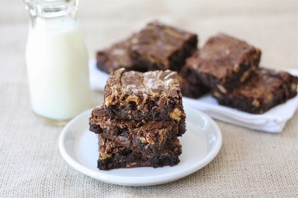 Peanut butter Snickers brownies