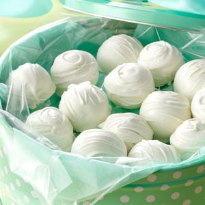 Peanut butter snowballs