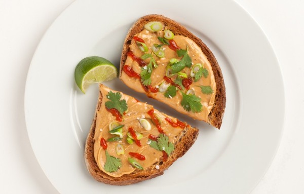 Peanut butter-Sriracha toast