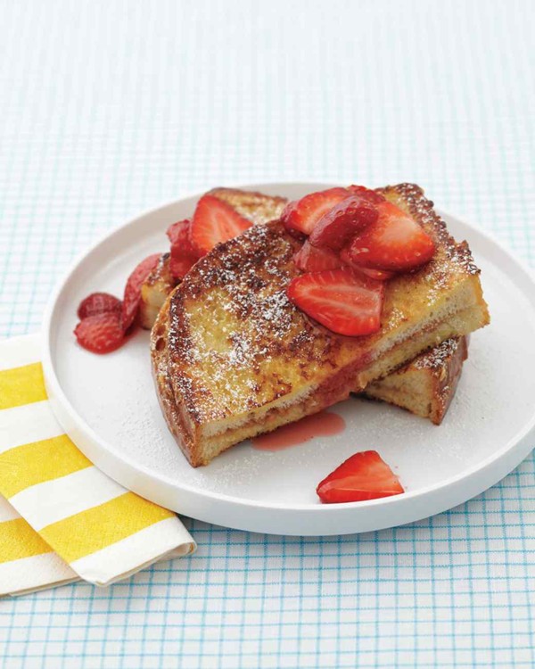 Peanut butter-stuffed French toast