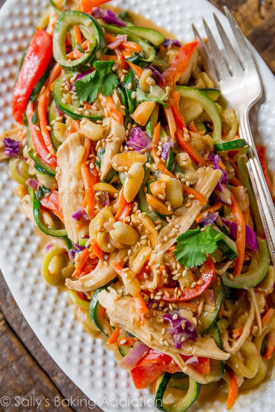 Peanut chicken zucchini noodles