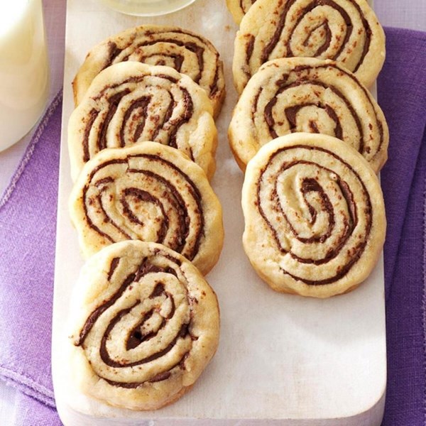 Peanut chocolate whirls
