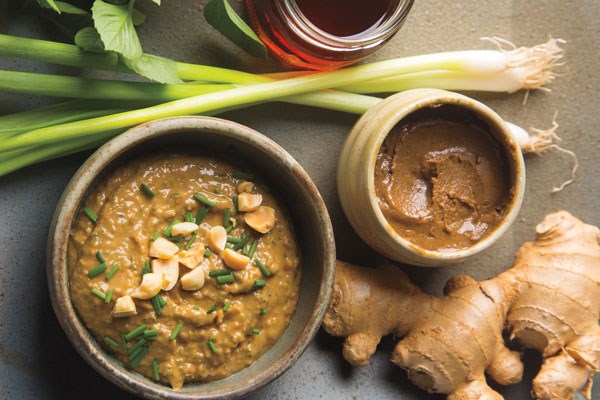 Peanut-sesame pesto