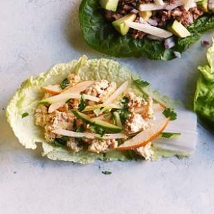Peanut-tofu cabbage wraps