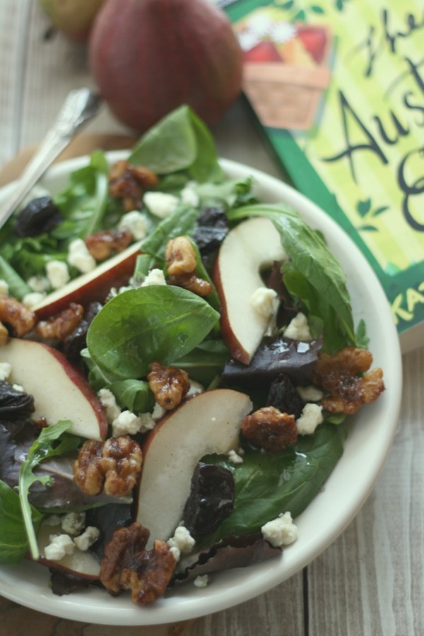 Pear & baby greens salad w/spiced maple walnuts