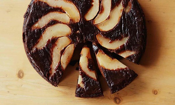 Pear & chocolate upside-down cake