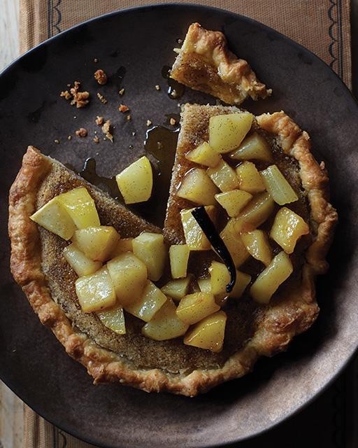 Pear & hazelnut pie