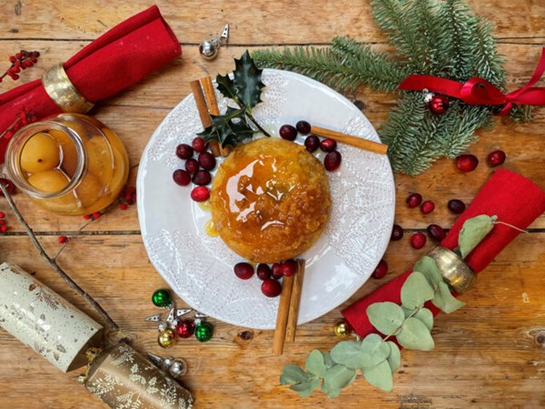 Pear and Amaretto steamed sponge pudding
