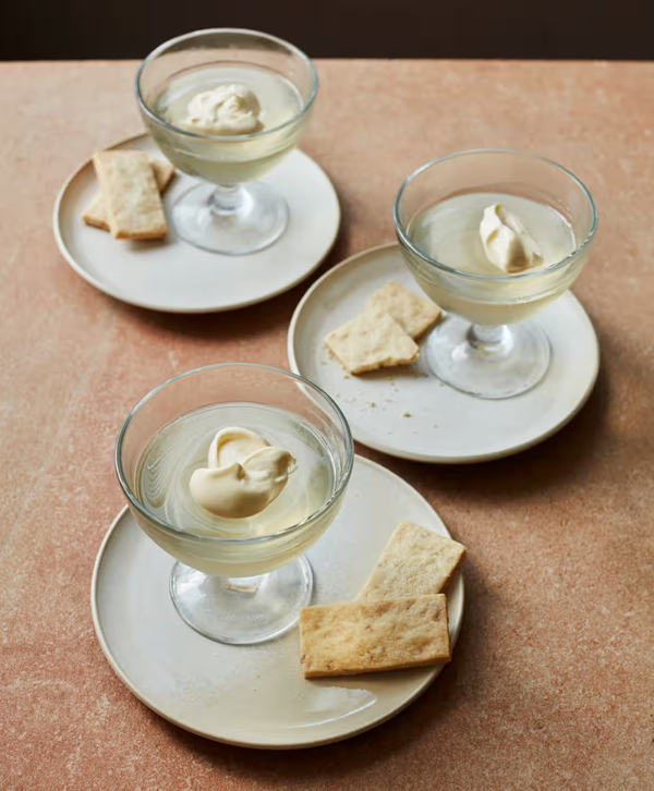 Pear and champagne jellies with shortbread