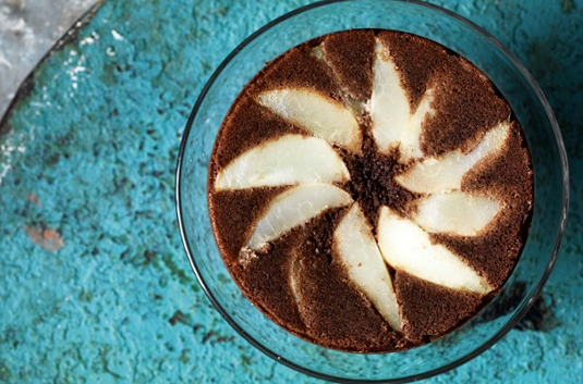 Pear and chocolate upside down cake