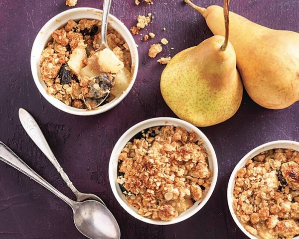 Pear and fig crisps