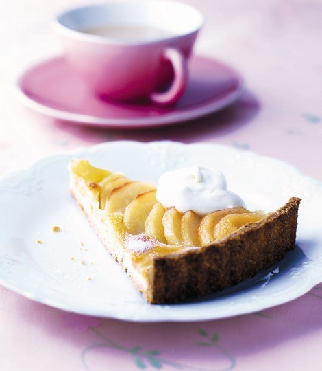 Pear and frangipane tart