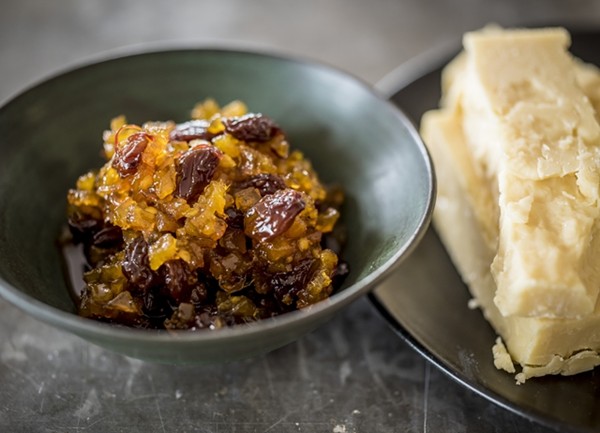 Pear and ginger chutney