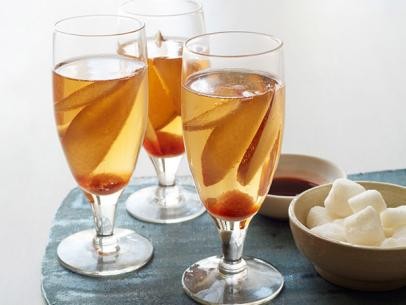 Pear brandy cocktails
