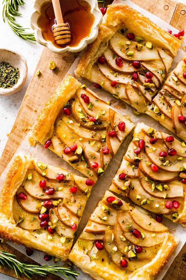 Pear Brie puff pastry tart