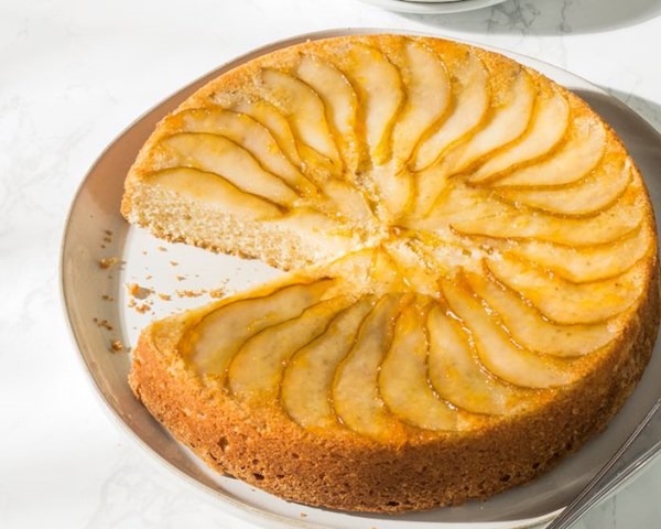 Pear butter cake
