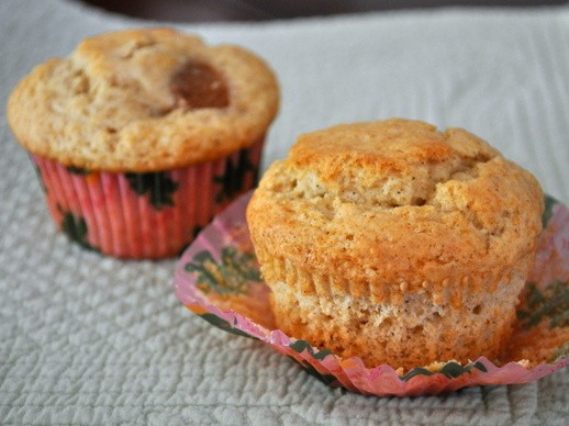 Pear cardamom muffins