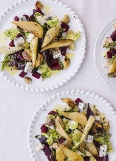Pear, chestnut and Gorgonzola winter salad