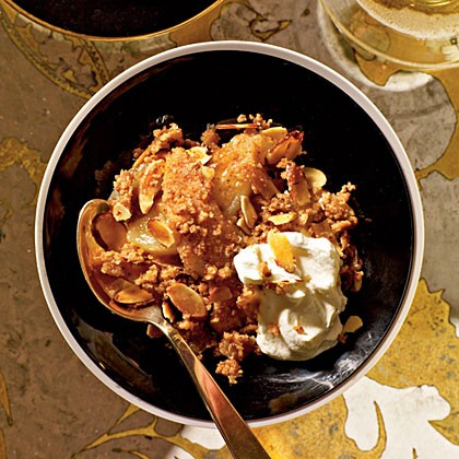 Pear crisp with amaretti topping