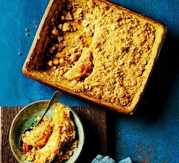 Pear crumble