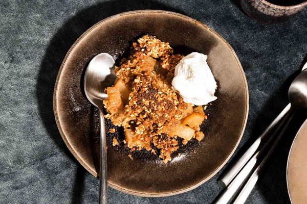 Pear crumble