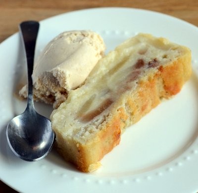 Pear custard loaf cake