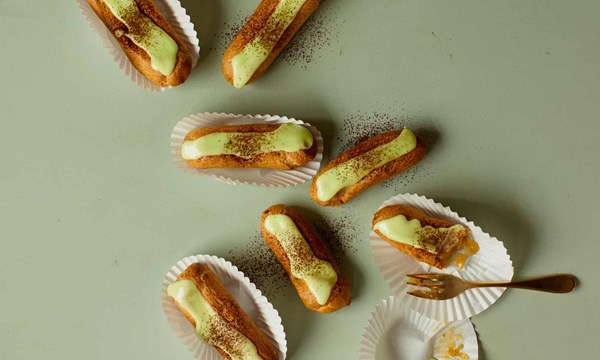Pear eclairs