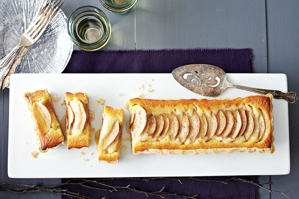 Pear frangipane tart