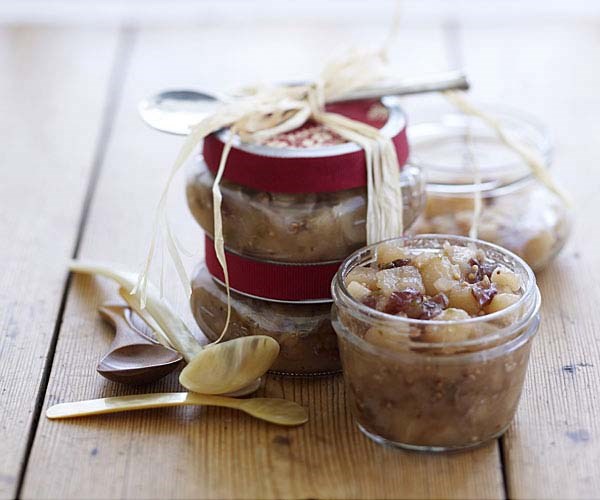 Pear-ginger chutney