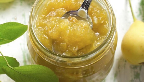 Pear jam with rosemary & pine