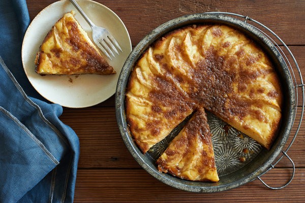 Pear kuchen