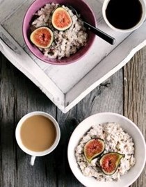 Pear muesli with figs