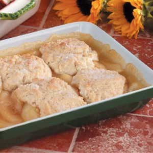 Pear 'n' apple cobbler