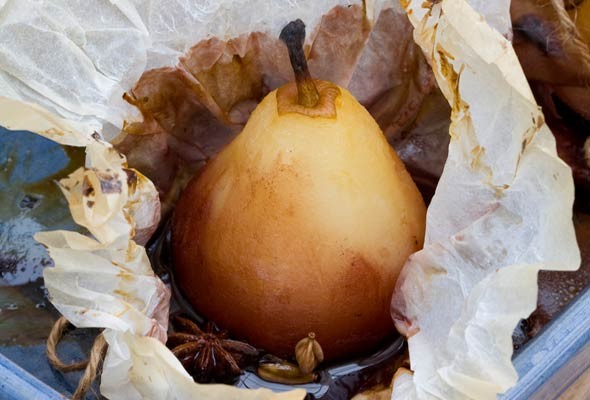Pear parcels with star anise
