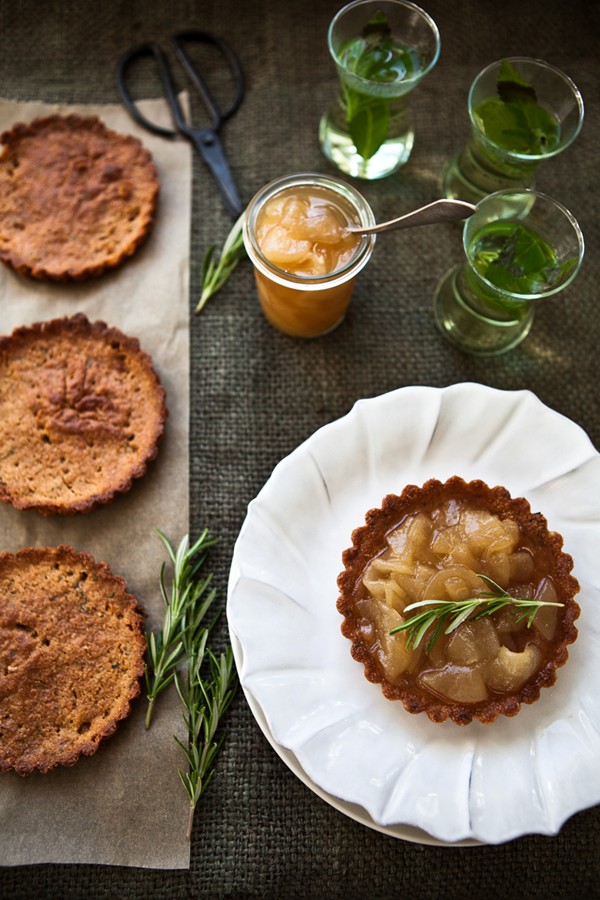 Pear tartlets