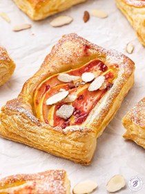 Pear tarts