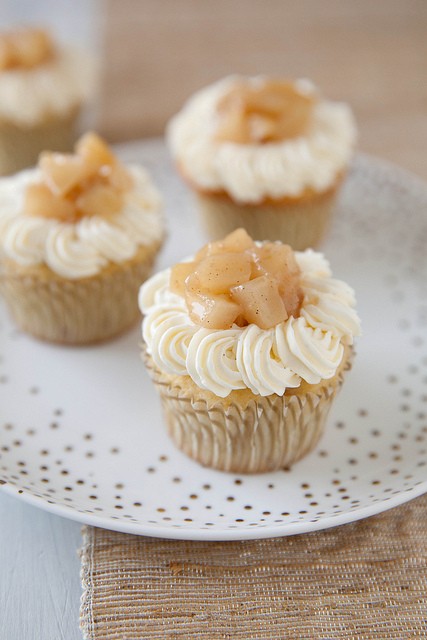 Pear vanilla bean cupcakes