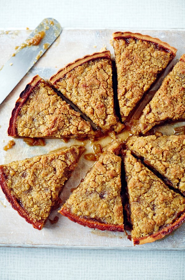 Pear, walnut and marzipan crumble tart