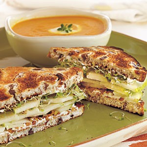 Pear-walnut sandwiches
