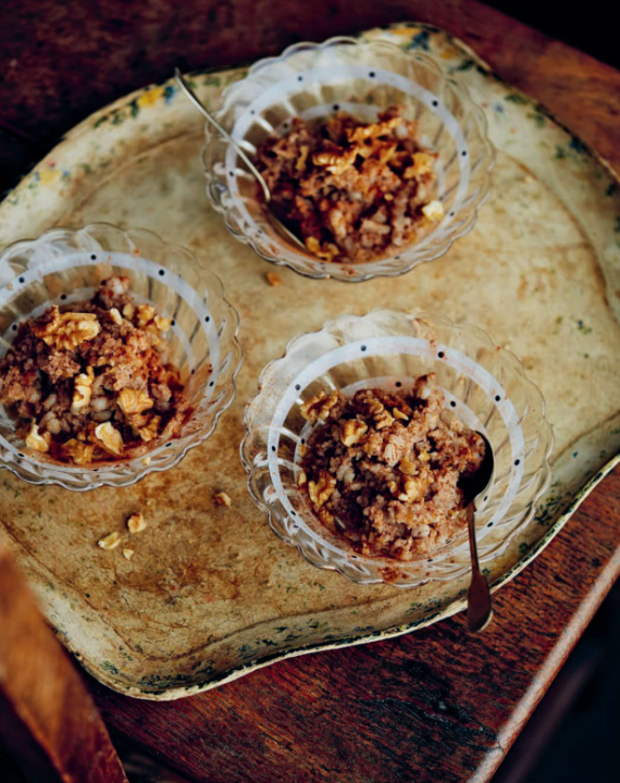 Pearl barley pudding with dried fruit (Budincă de arpacaș)