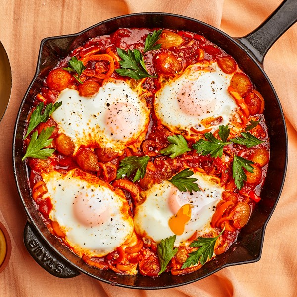 Pearl onion and sweet pepper skillet 