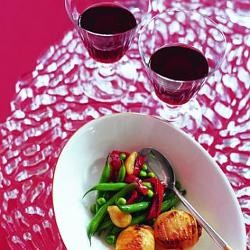 Peas & beans with capsicums & garlic