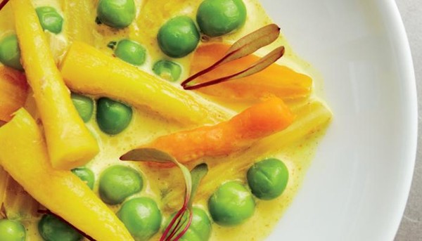 Peas and carrots with Jamaican curry