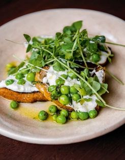 Peas and ricotta bruschetta