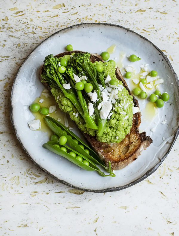 Peas, toast, salted ricotta