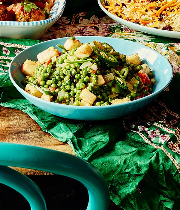 Peas with ricotta (Mattar paneer)