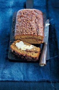Pecan and coffee tea cake