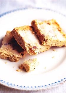 Pecan and ginger shortbread