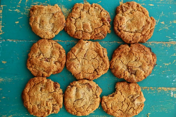 Pecan chocolate cookies
