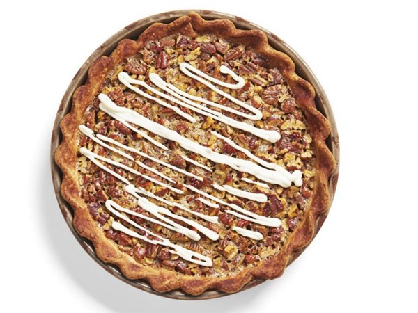 Pecan cinnamon roll pie